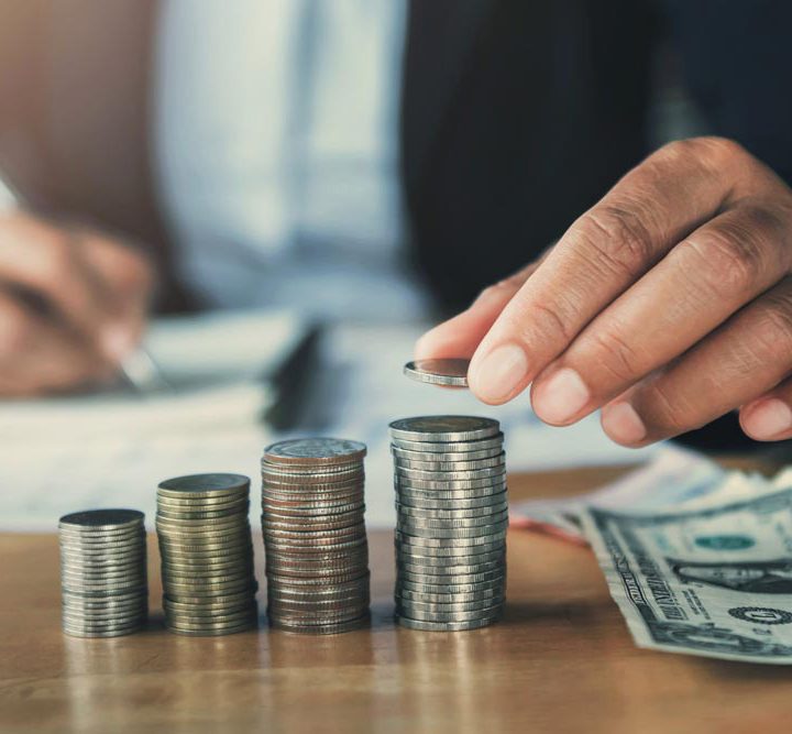 Cashier’s Tray Techniques: Mastering the Art of Quick and Accurate Payments