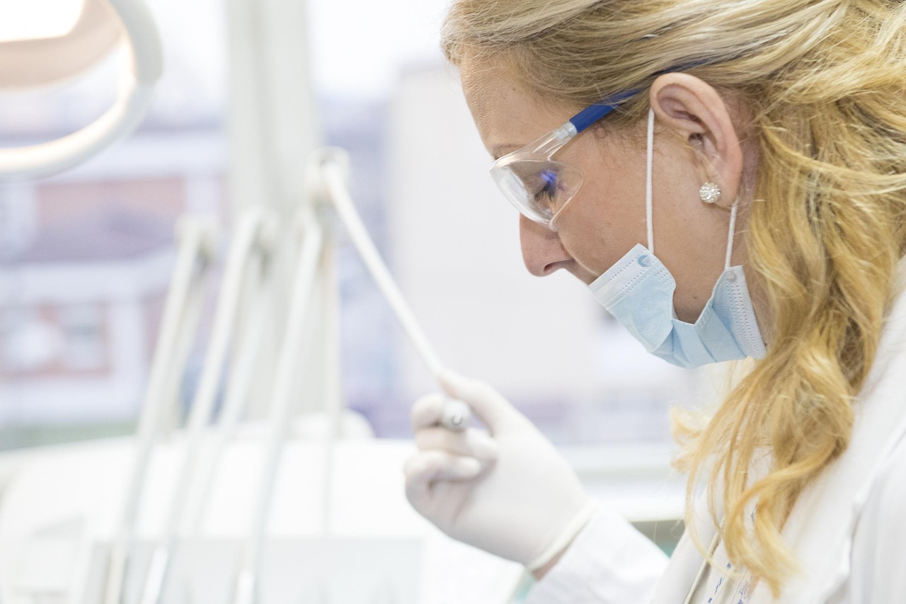Doctor, medical, medicine — Dr. Sagy Grinberg: Advancing Infectious Disease Treatment with Modern Insight